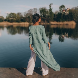 Tunique d'été en lin en turquoise poussiéreux, haut asymétrique en lin, haut grande taille, vêtements bohèmes en lin pour femme, tunique de plage, tenue d'été image 3