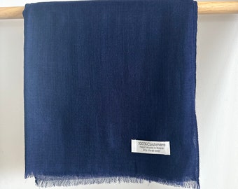 Handwoven Cashmere Pashmina Shawl: Ethically Made in Nepal