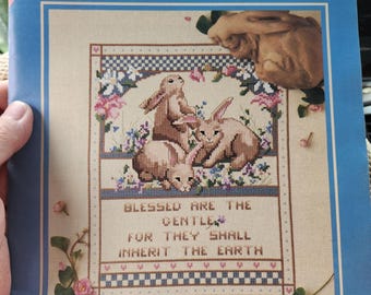 March/April 1987 Leisure Arts The Magazine. Easter Cross Stitch. 42 projects. Bunny Rabbit