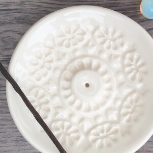 Incense Burner Ivory White Ceramic Incense Stick Holder image 4