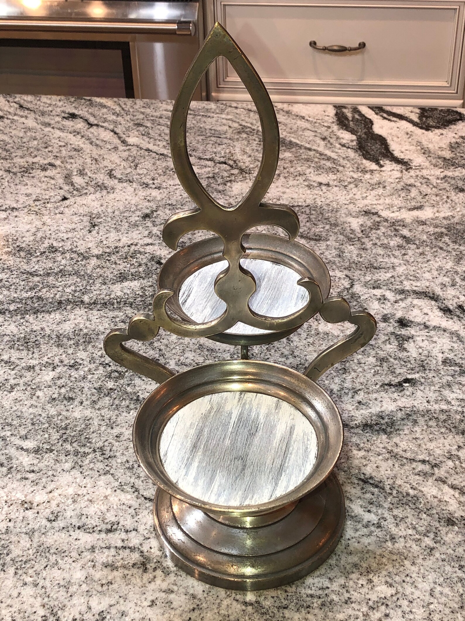 Vintage Wine Decanter Display Stand Etsy Sweden