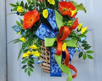 Colgante de puerta con cesta de amapolas de verano, decoración frontal con guirnalda floral brillante