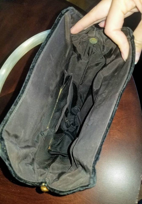 Black velvet handbag - image 5