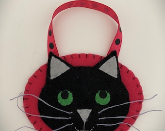 Vilt zwarte kat ornament