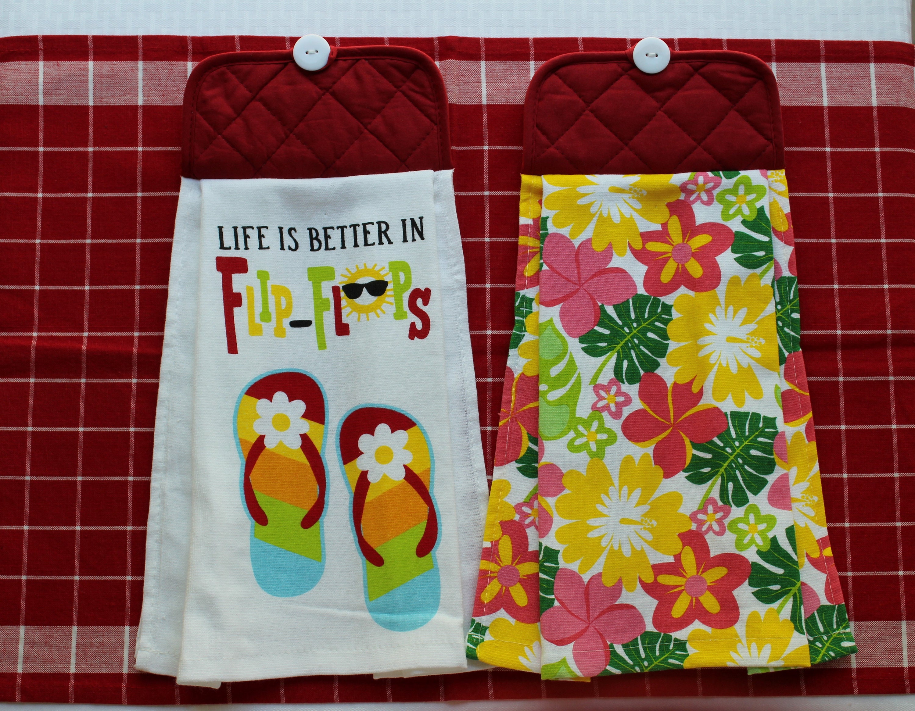 How to Make Hanging Kitchen Towels with Pot holders 