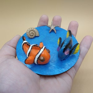Dory and Marlin keepsake cake topper