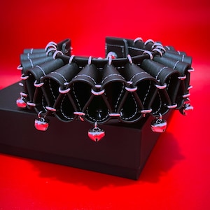 Black Clown Collar