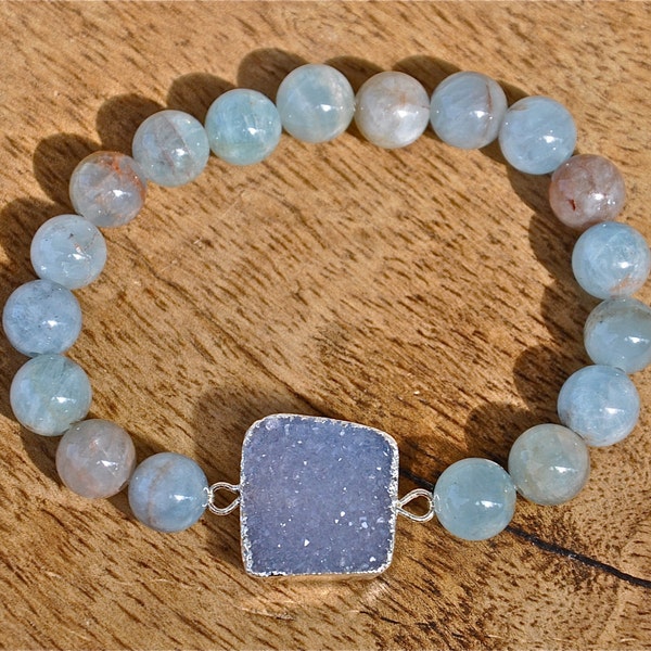 Aquamarine bracelet, blue druzy bracelet, stretch bracelet, aquamarine jewelry, beaded jewelry, drusy quartz jewelry, blue stone bracelet