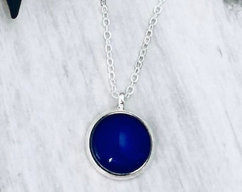 Mood Colour-Changing Silver Necklace