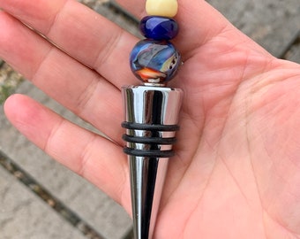 Bouchon de bouteille de vin en perles de verre fait main au chalumeau