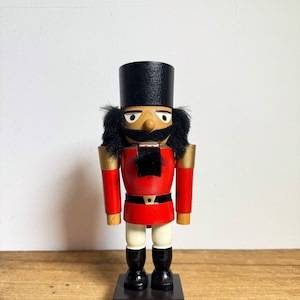 23 cm Nussknacker Soldat Holzfigur Figur Erzgebirge 80er Jahre