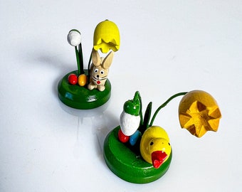 2 piece Easter figurine set rabbits chicks miniature handmade Erzgebirge 80s GDR