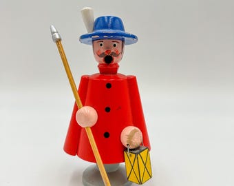 Smoking man night watchman smoker wooden figure Erzgebirge gdr