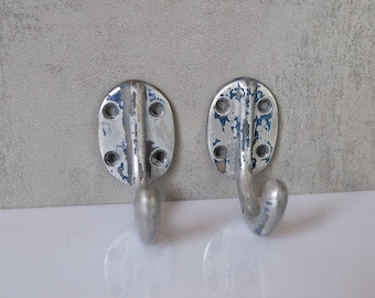 2 vintage coat hooks aluminum wall hook old hat jacket hook towel holder vintage Bauhaus a021