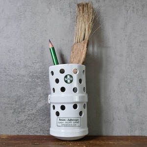Wall holder vessel upcycling porcelain 30s vase old measuring cup box