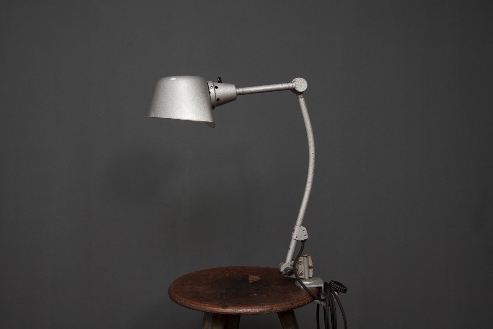 Midgard lamp desk lamp joint arm