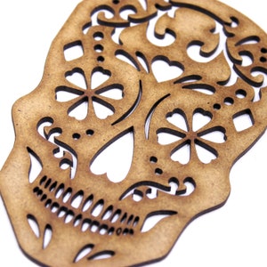 シュガー スカル レーザー カット デジタル ファイル。3 つのサイズ。ベクター レーザー テンプレート カット ファイル DXF SVG Ai EPS Glowforge pdf。死者の日のお祭り。