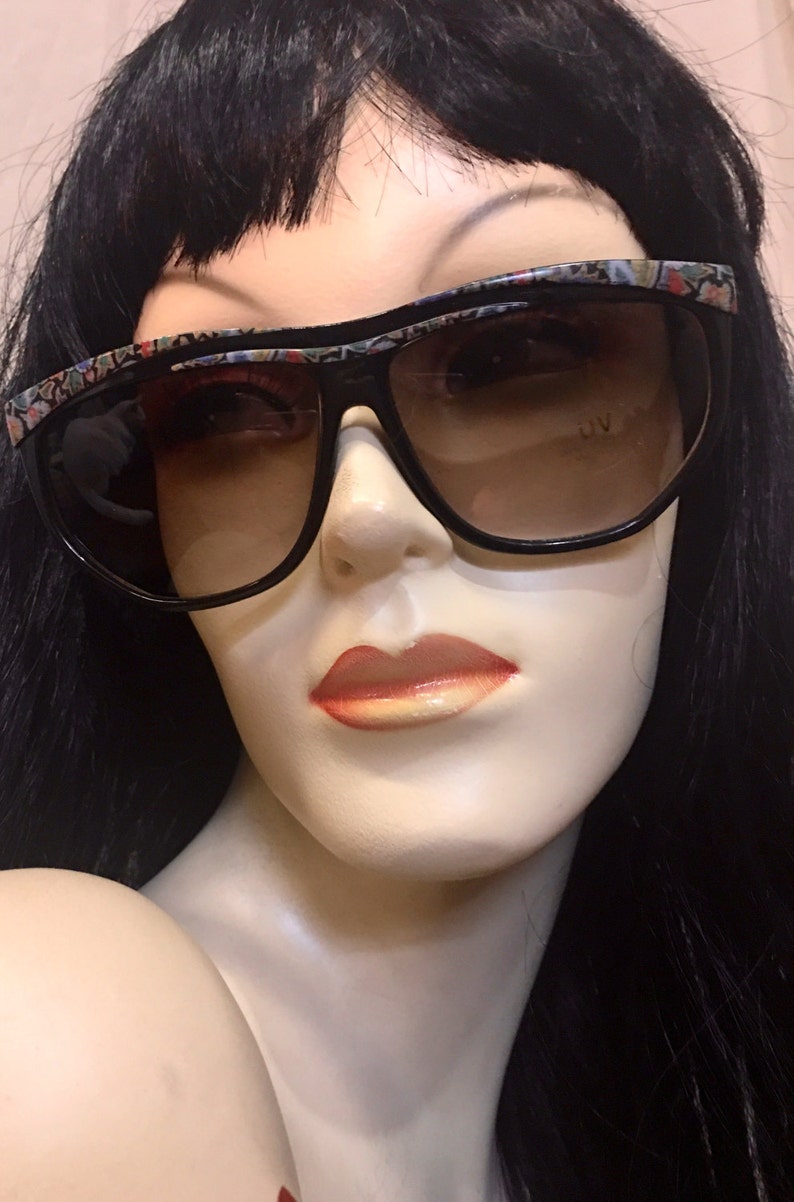 Vintage dead stock 80s90s era sunglasses free shipping!! black frame cloisonn\u00e9 style accents