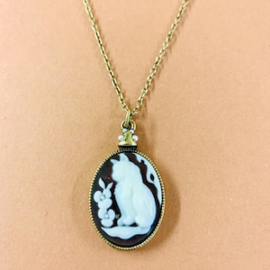 Cat Pet Cameo Necklace Pendant Adjustable Bronze Chain