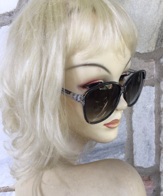 Vintage jackie o hot sale sunglasses