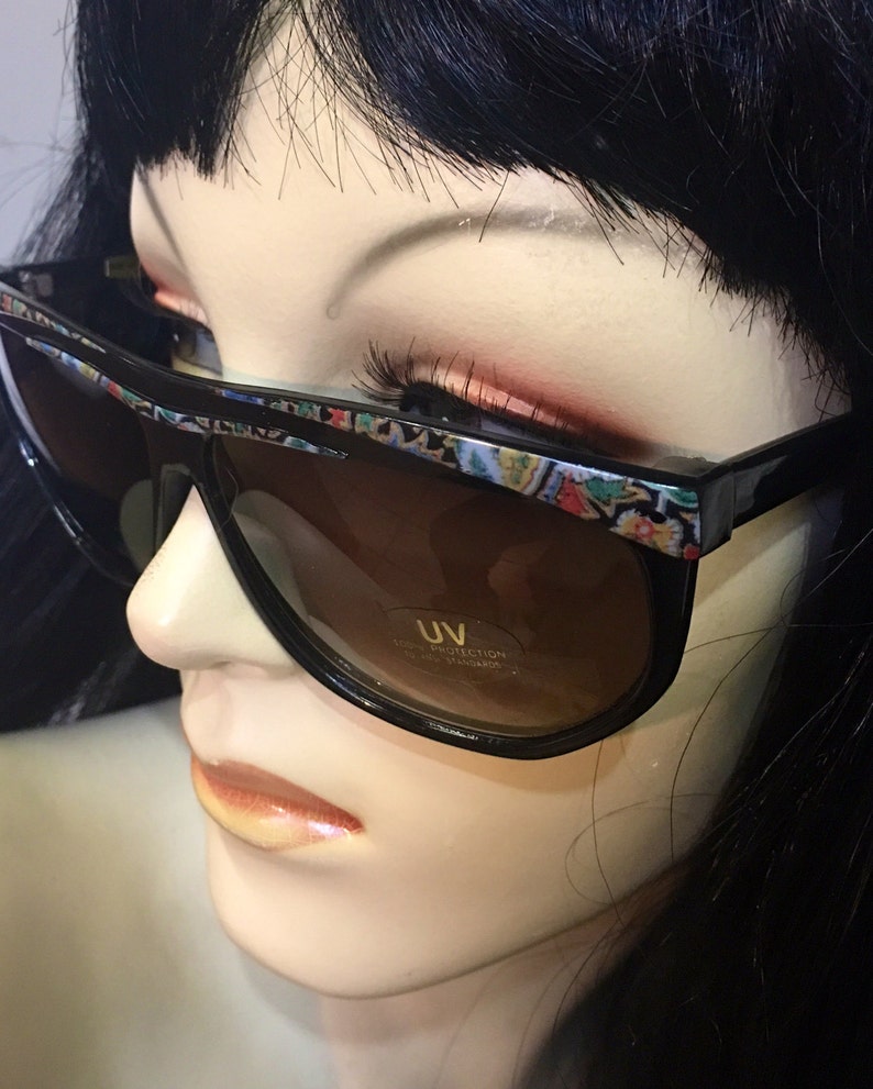 Vintage dead stock 80s90s era sunglasses free shipping!! black frame cloisonn\u00e9 style accents
