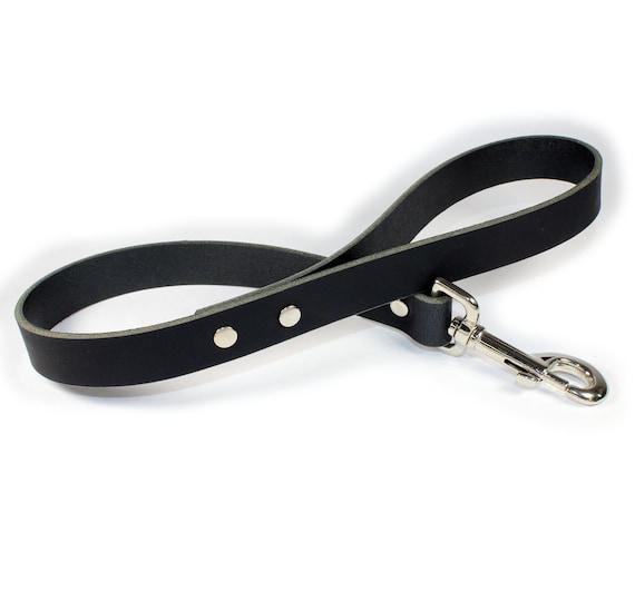 Leather traffic leash hot sale