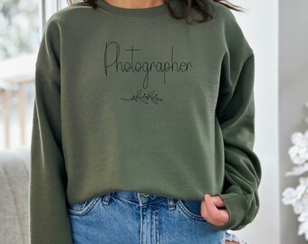 Photographer Sweatshirt, photographer gift, photography, photography sweatshirt, photographer