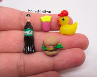 Miniature burger and fries fast food set of 4 - Handmade polymer clay dollhouse miniature food trinket set