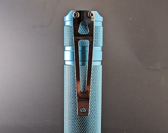 Convoy flashlight clip with upgraded screws (not the flashlight)