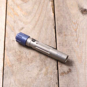 Olight i3t Ti button magnet