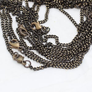 18&#39;&#39; 2x2,4mm antieke bronzen ketting, kant-en-klare ketting kettingen, bulk lot ketting, platte stoeprand ketting, brons vergulde kettingen, RL, AE104