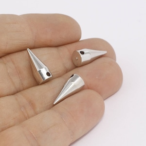 7x16mm Rhodium Plated Spike Pendant, Cone Spikes, Silver Spike Charms, Punk Spikes, Spike Drop Pendant, Silver Plated Findings, SP, AE81
