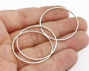 35mm Silver Plated Closed Ring, Connectors, Round Connector, Silver Hoops, Circle Connectors, Circle Charm, Silver Plated Findings, ZG, AE55