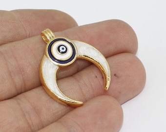 26x31mm Horn Pendant, Evil Eye Horn Charms, Crescent Moon Charms, Pearl Horn Necklace, Moon Pendant, Evil Eye Pendant, Enamel Charms, HRN18