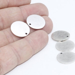 17mm Antique Silver Round Charms, Round Disc, Personalized Disc, Stamping Tags, Round Stamping Blanks, Silver Plated Findings, MD, KSM55
