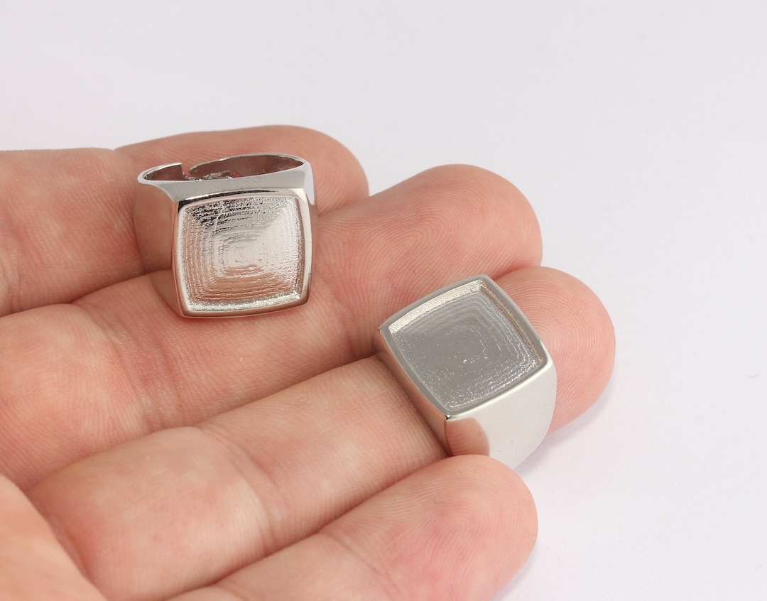 EMBLEM SQUARE RING　【LIGHT】（SILVER）17号 17-18mm Rhodium Rings, Nameplate Square Rings, Silver Statement
