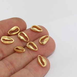 7x11mm 24k Shiny Gold Plated Cowrie, Cowrie Charms, Cowrie Shell Pendant, Cowrie Necklace, Small Gold Cowrie, Boho Charms, Charms, MTE1229