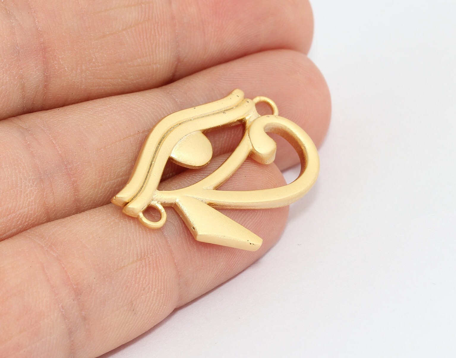 21x32mm 24k Matt Gold Egyptian Eye 