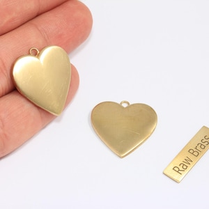 23mm Raw Brass Heart Disc, Heart Pendant, Heart Medallion Charms, Love Charms, Heart Charms, Heart Necklace, Raw Brass Findings, CHK336-2