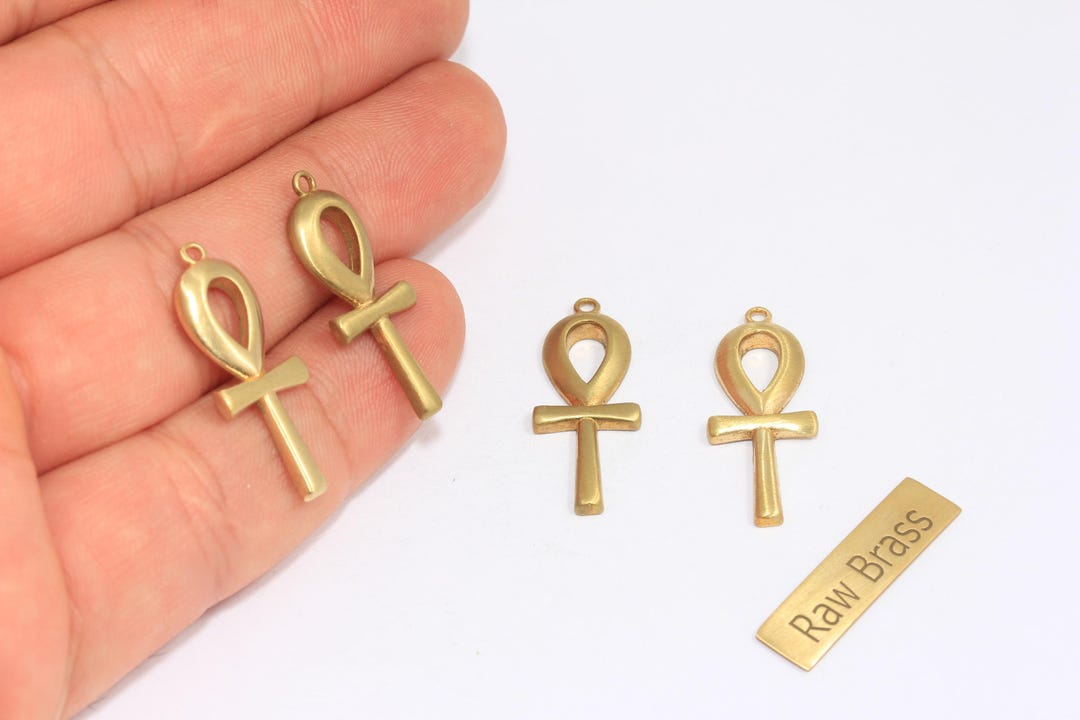 11 x 28 mm 真鍮製エジプトキーチャーム、アンクシンボルペンダント