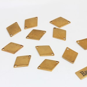 12x17mm Raw Brass Square Disc, Two Hole Charms, Rectangle Pendant, Nameplate Bar, Stamping Blank, Raw Brass Findings, KR, SOM300