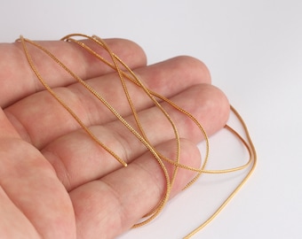Cadenas de serpiente de latón en bruto de 0,9 mm, cadenas de malla de latón, cadenas de cable, lote de cadenas a granel, cadenas de gargantilla de serpiente, componentes de latón en bruto, BXB385-1