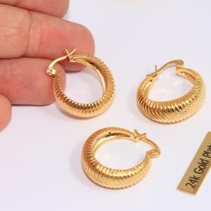 24mm 24k Shiny Gold Earrings, Lever Back Shell Hoops, Shell Textured Hoop Earrings, Gold Earring Clasps, Gold Plated Findings, lbe, XP455