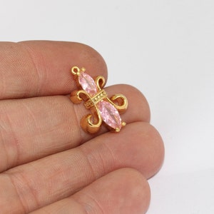 16x22mm 24k Shiny Gold Fleur De Lis Charms, Fleur De Lis Pendant, CZ Micro Pave New Orleans Charm, Rhinestone Fleur De Lis Charms, MLS222