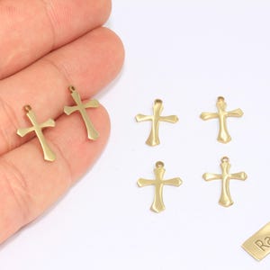 12x17mm Raw Brass Cross Pendant, Cross Necklace Charms, Christian Cross Pendant, Religious Charms, Raw Brass Findings, CHK111-6