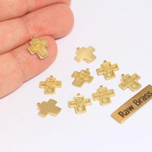 11x12mm Raw Brass Cross Charms, Brass Eye Cross Pendant, Cross Charms, Brass Necklace Pendant, Charms, Raw Brass Findings, XP560-1