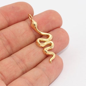 14x41mm 24k Shiny Gold Snake Charm, Snake Pendant, Snake Jewelry, Snake Necklace Charms, Animal Charms, Gold Plated Findings, SNP, CHK579