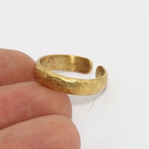18-19mm Raw Brass Hammered Flat Rings, Anneaux réglables, Anneaux simples, Bague en laiton brut plat, Bague martelée, Raw Brass Findings,MTE870