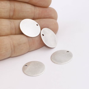 20mm Antique Silver Round Charms, Round Disc, Personalized Disc, Stamping Tag, Silver Coins, Medallion, Antique Silver Findings, PD, AE182
