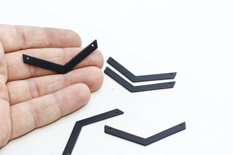 Chevron Blank ETS98 Triple Chevron Pendant Zigzag Pendant Stamping Blank Black Plated Charms 5x50mm Black Plated Chevron Pendant